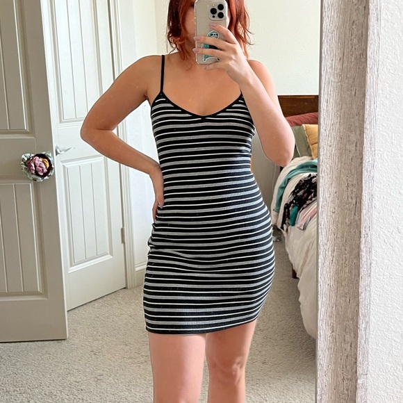 Pacsun bodycon striped dress - Picture 1 of 1